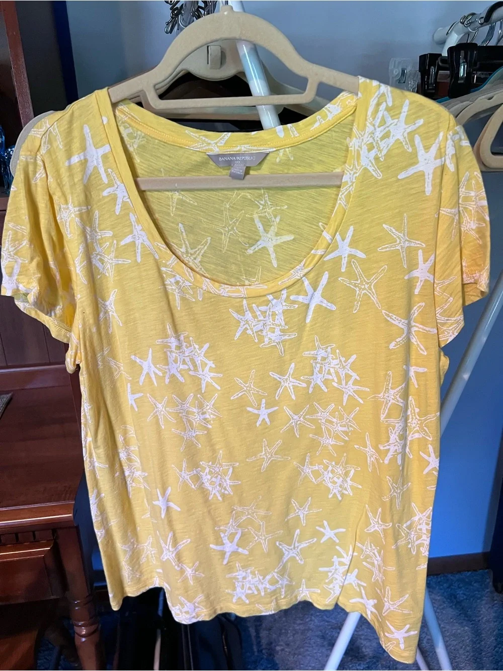 Banana Republic Yellow Starfish Scoop Neck Tee
